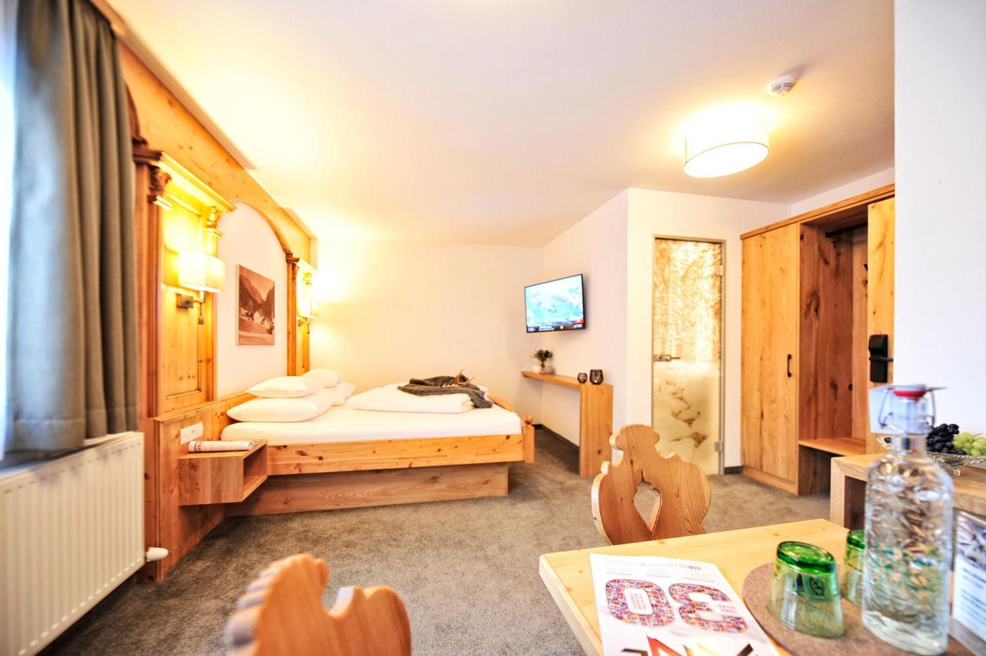 Hotel Garni Bellevue Ischgl Eksteriør billede